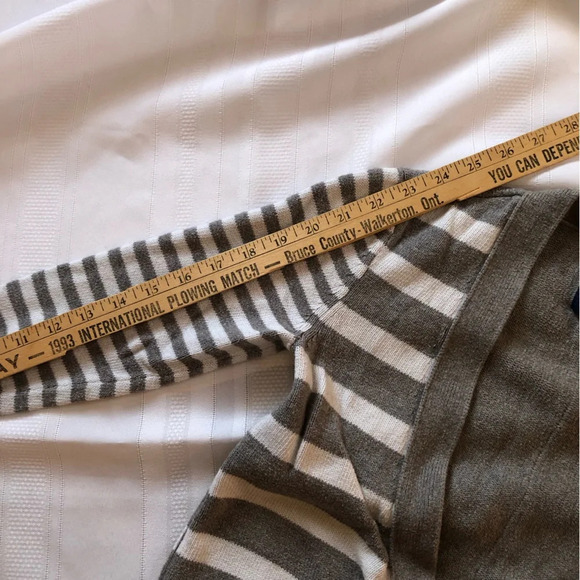 American Eagle Striped Cardigan - Picture 8 of 9